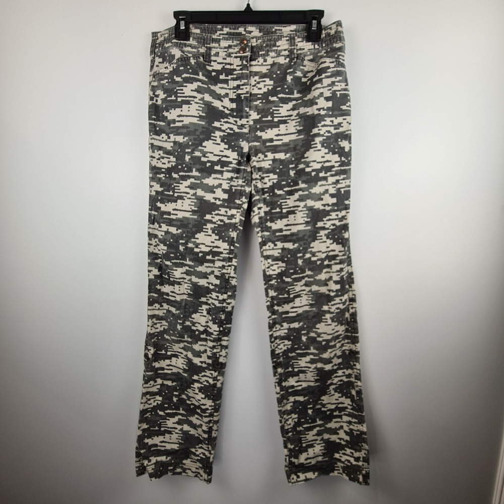 Orvis Trout Bum Womens 6 Digital Camo Convertible Roll Tab Utility Pants Gray